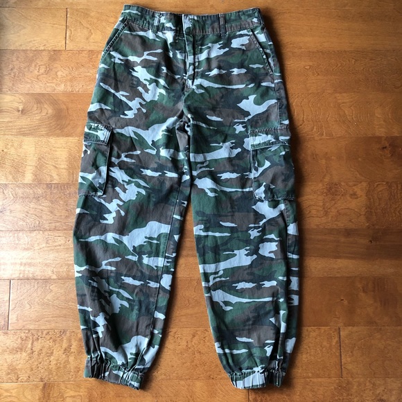 Forever 21 Pants - 4/$16 Forever 21 Camo Joggers